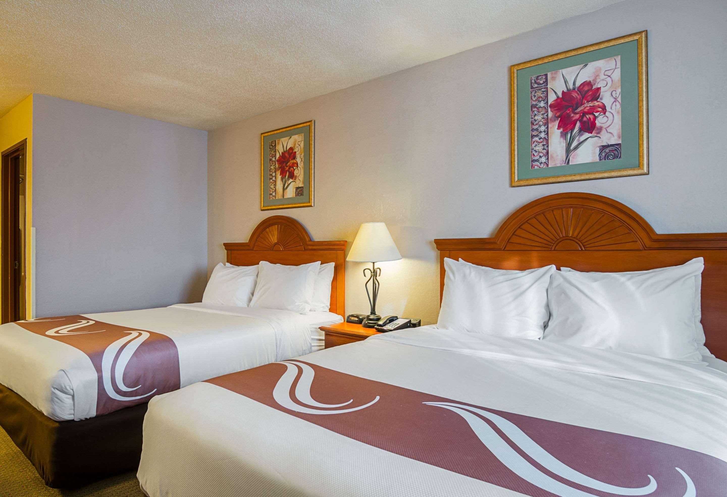 Quality Inn Sidney I-80 Bagian luar foto