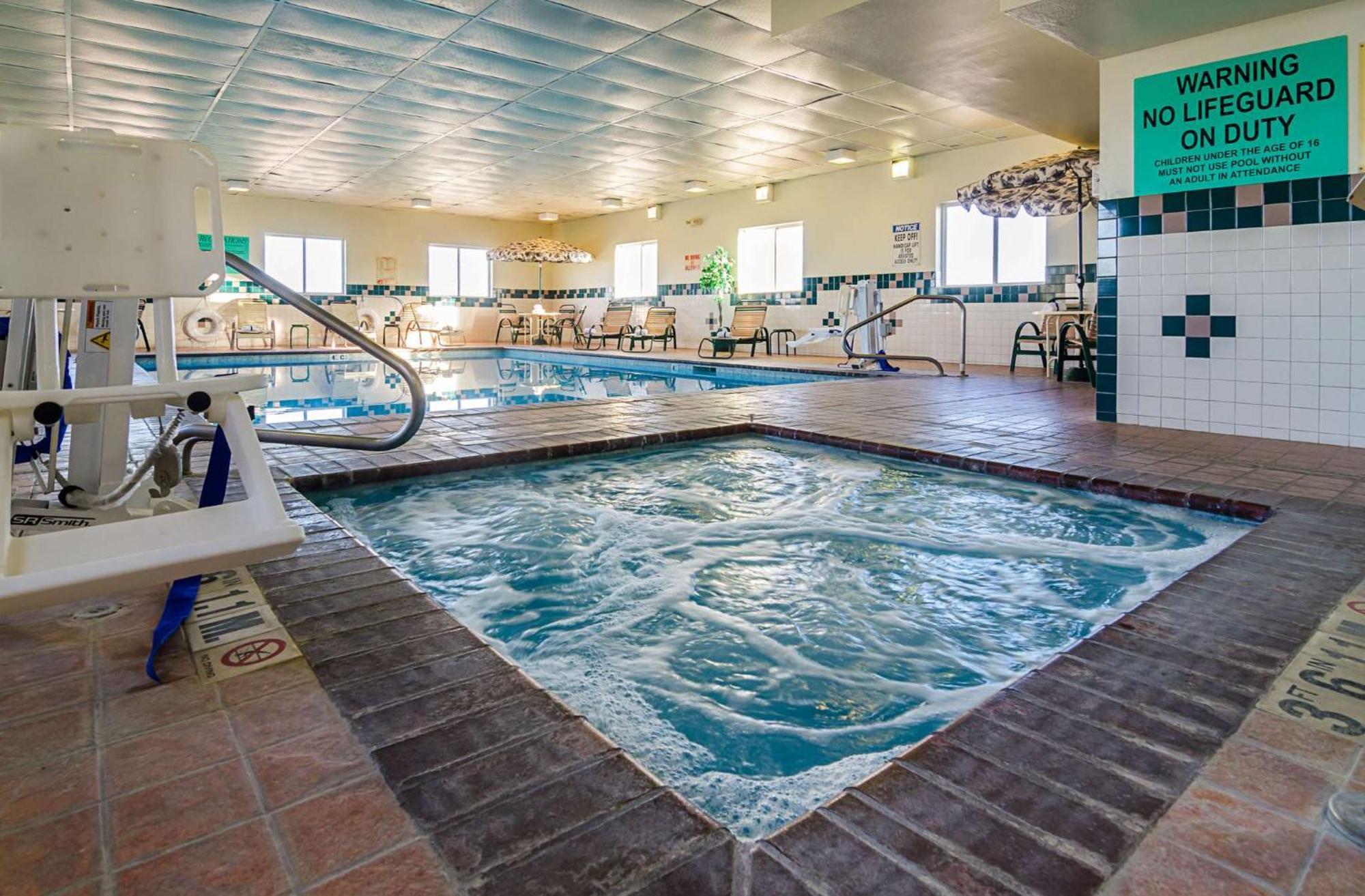 Quality Inn Sidney I-80 Bagian luar foto