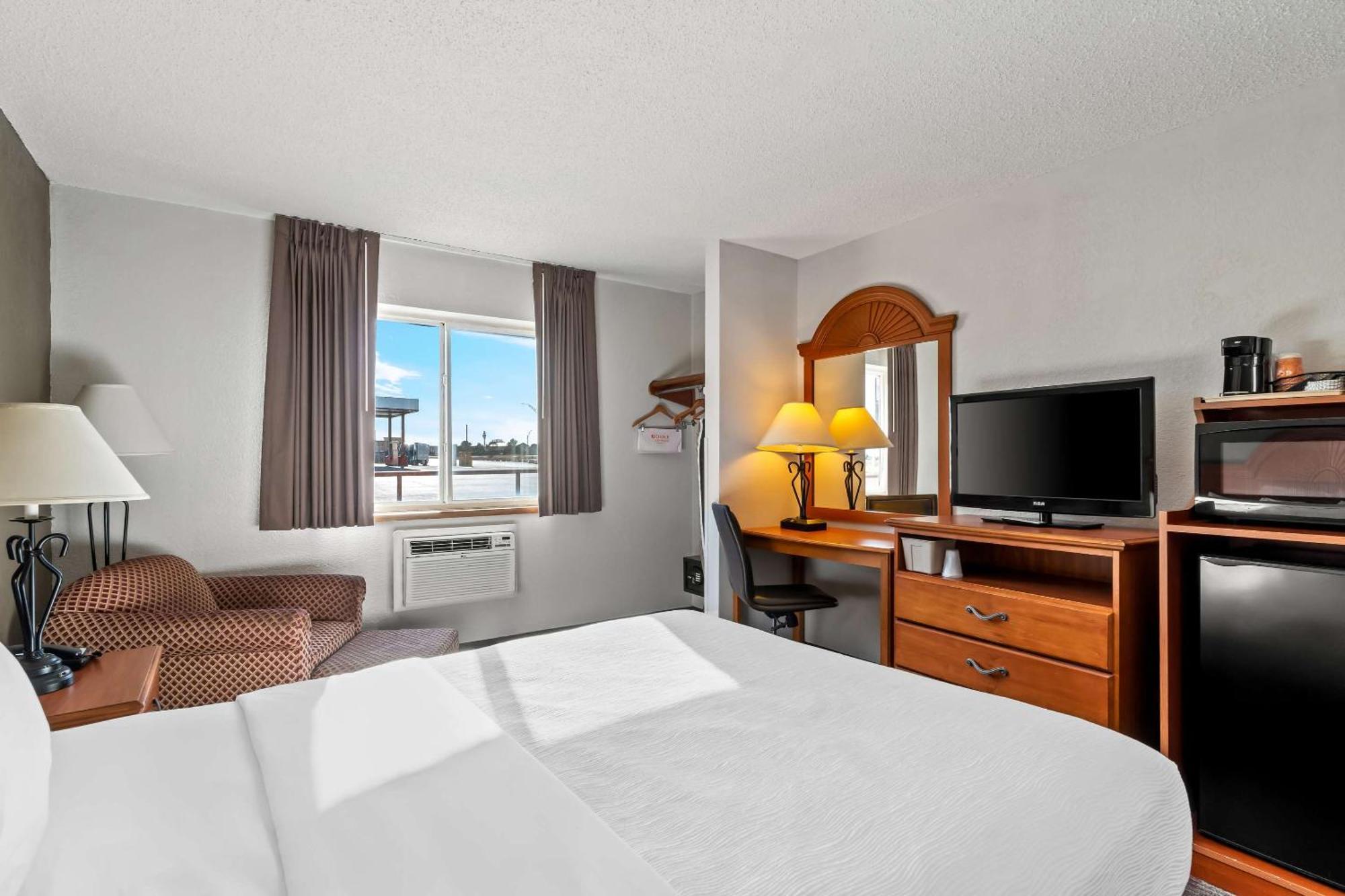 Quality Inn Sidney I-80 Bagian luar foto