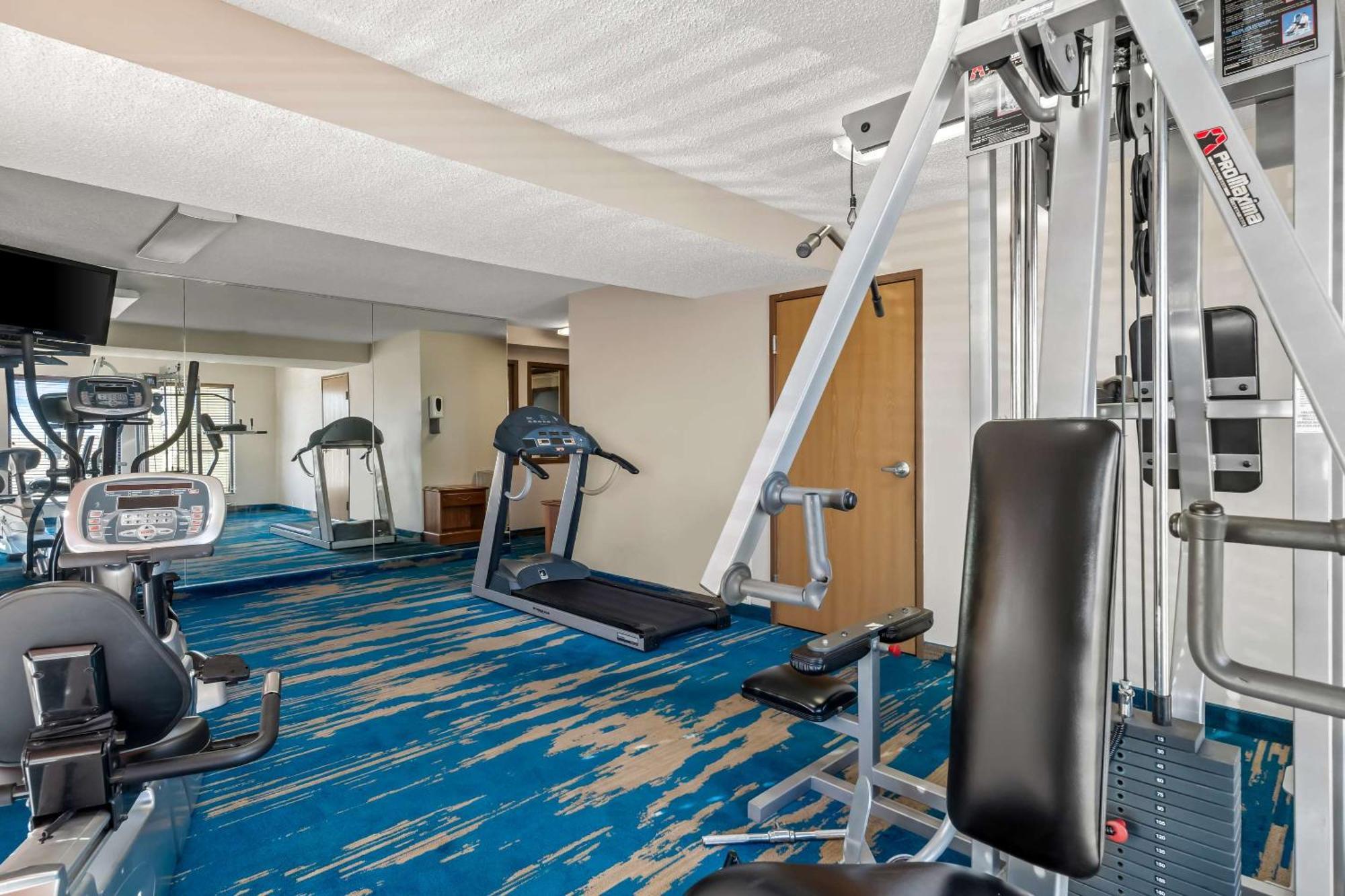 Quality Inn Sidney I-80 Bagian luar foto