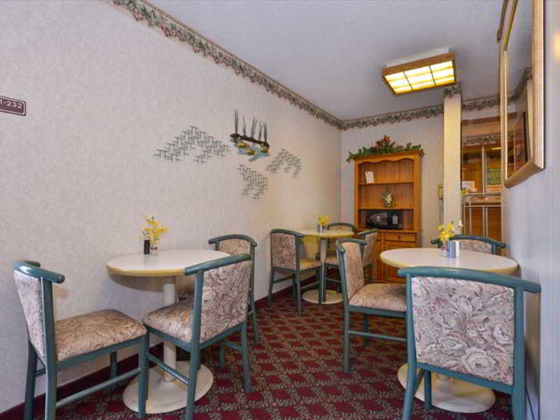 Quality Inn Sidney I-80 Bagian luar foto
