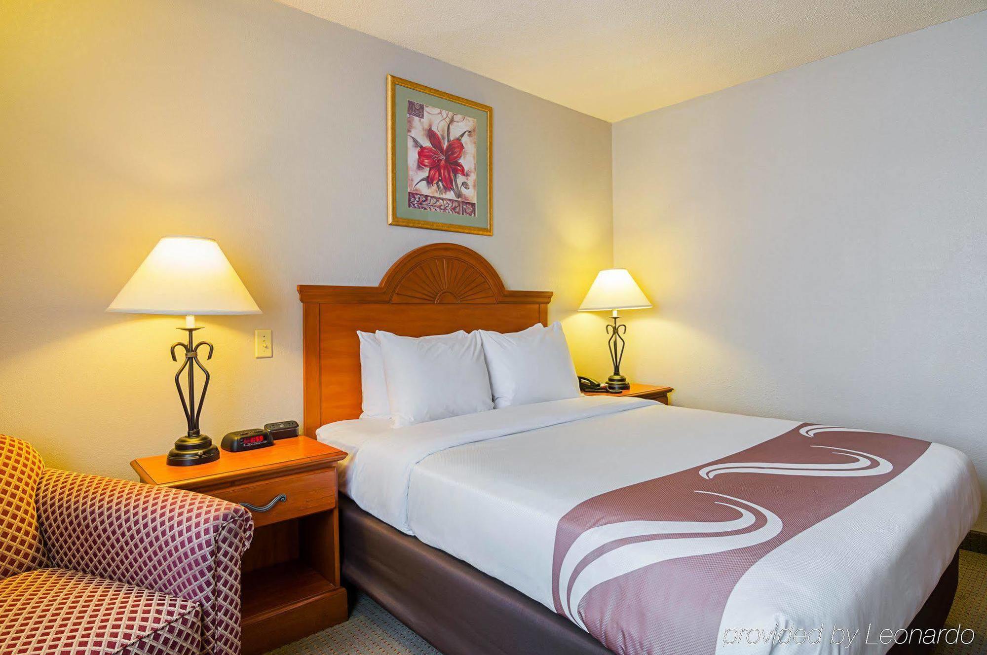 Quality Inn Sidney I-80 Bagian luar foto
