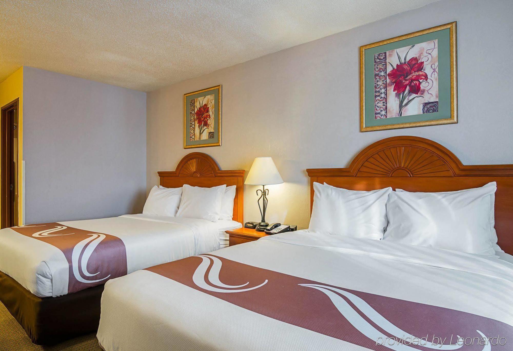 Quality Inn Sidney I-80 Bagian luar foto